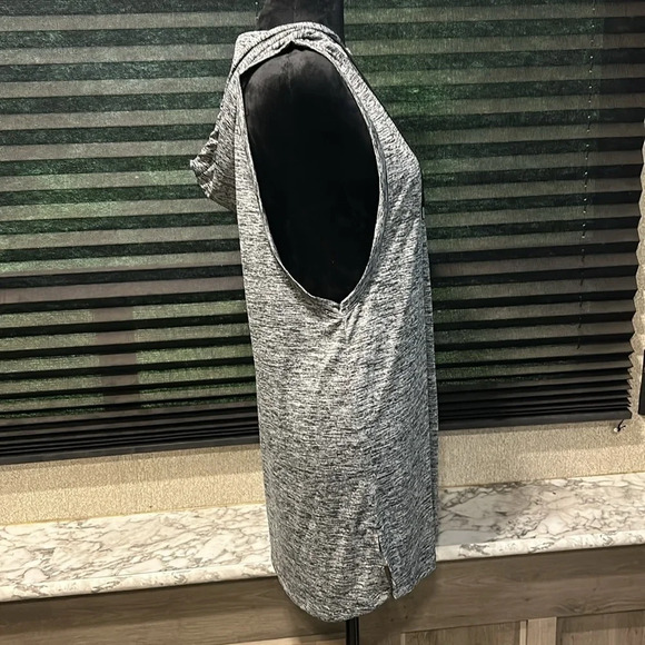 Under‎ Armour Women's Tech Hooded Tunic Black Galaxy Size Small NWOT - Picture 8 of 14